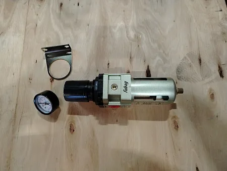 Фильтр с регулятором давления FR 4000 1/2"